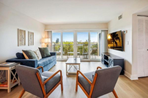Land's End 1-406 Bay Front - Premier